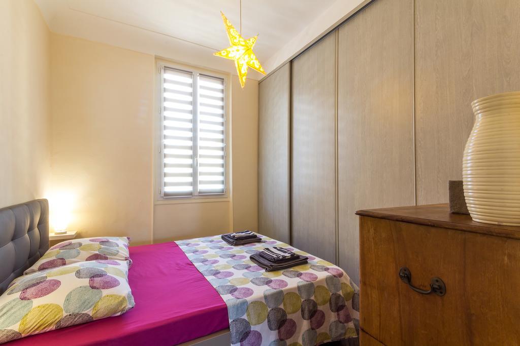 Beautiful Apartment By The Sea Front Nisa Exterior foto