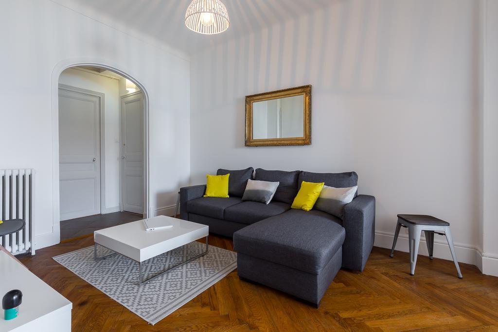 Beautiful Apartment By The Sea Front Nisa Exterior foto